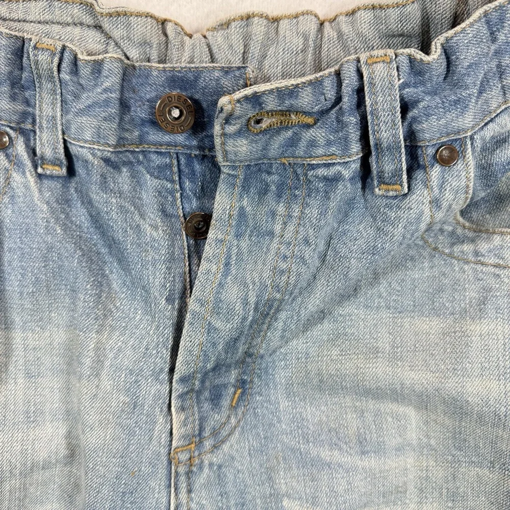 Diesel Jeans Mens 26x34 Straight Leg Elastic Waist Division Patch Vintage Rare‎